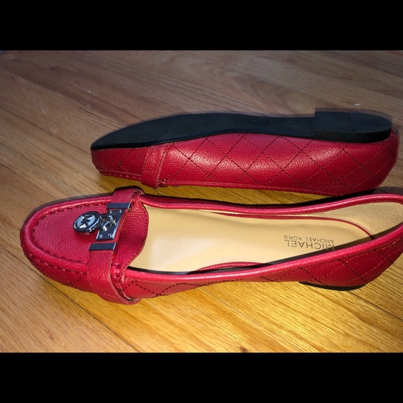 Michael Kors Red Flats - Picture 6 of 8